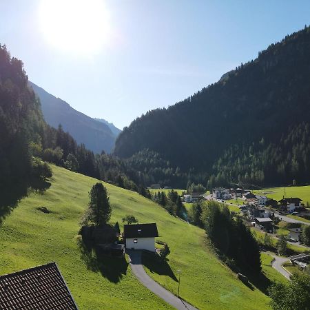 Haus Evelin Apartment Sankt Leonhard im Pitztal Exterior photo